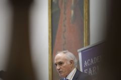 Nombramiento como Académica Correspondiente de Raquel Martínez García