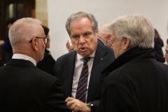 Sesión inaugural del curso Academia de Farmacia 